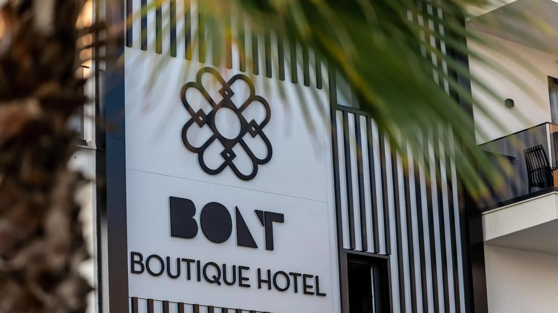 Bolt Boutique Hotel Lezhe