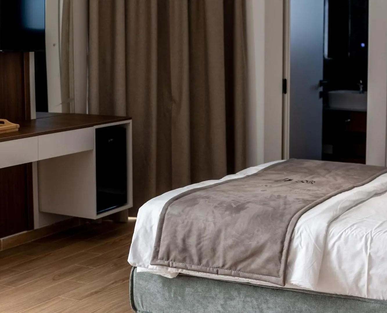 Bolt Boutique Hotel Lezhe